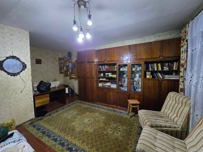 1-кімнатна  | 1го Травня | 3 поверх - фото 1