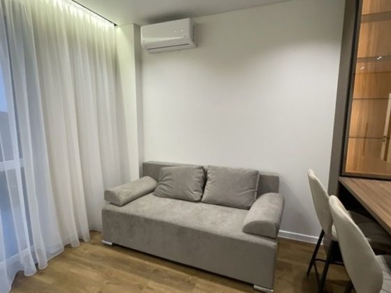 Продаж. 1,5 кімнатної. Центр. Новобудова 45 м.кв. Переуступка Ужгород