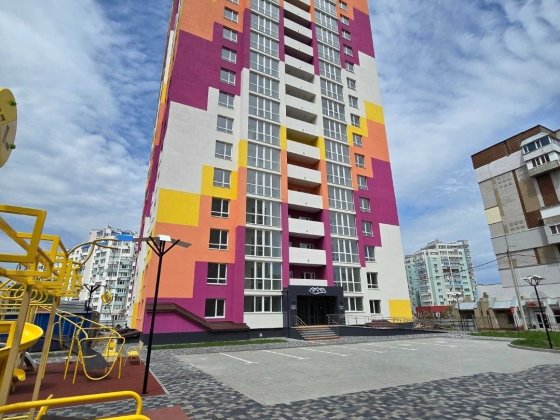 Продаж квартири в ЖК Парковий на Дніпрі, Митниця Черкаси