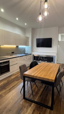 Продаж квартири/ 85 м2/ ЖК Podil Plaza/ Контрактова площа/новий ремонт - фото 1