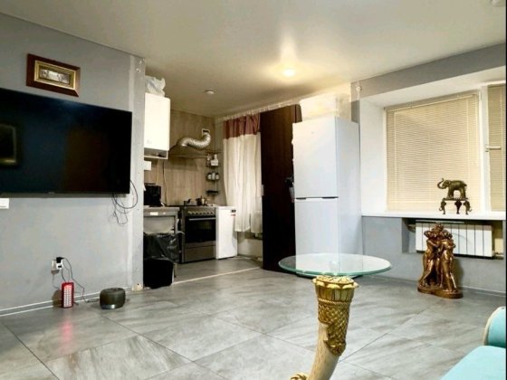 Продам квартиру  безопасный этаж Киев