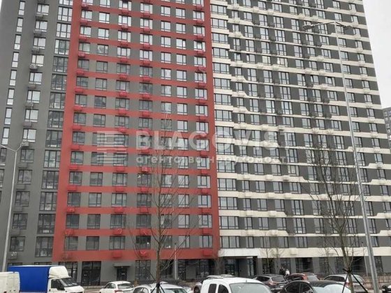 Продаж квартири вул. Змієнка Всеволода, 15/23  жк Варшавський-3 Киев