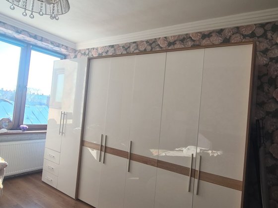 Гоголя/Кобилянська 3к.кв 4/4 100кв.м