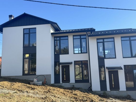 Джерельна,початок вулиці. Ужгород