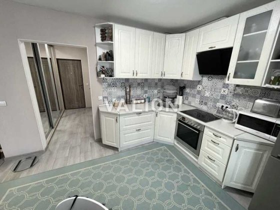 Продаж 1 кім. квартири в ЖК Патріотика вул. Бориса Гмирі  12б  Позняки Киев