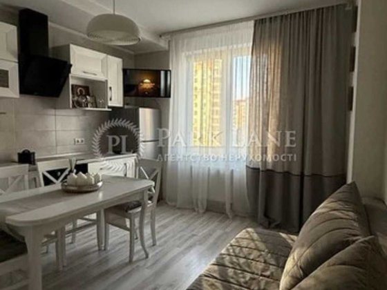 1-кім. квартира,  вул. В’ячеслава Чорновола, 27, ЖК «Златоустівський». Київ