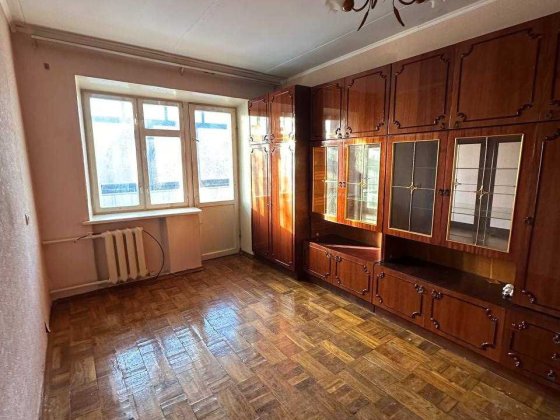 Продаж квартири 1к Вишенька просп. Космонавтів Цегла середній поверх Вінниця