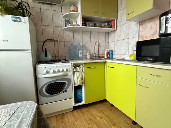 Продам 1 комнатную КОСИОРА можно сертификат Днепр