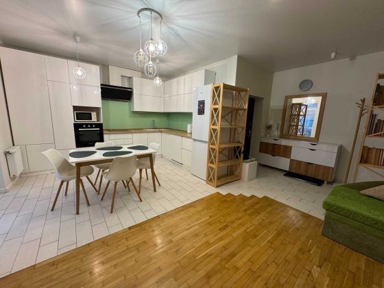 Продам 3к квартиру в ЖК Олимпийский Дніпро