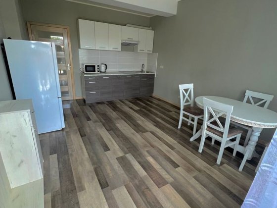 Продається 1 кім.квартира вул.Берчені Ужгород