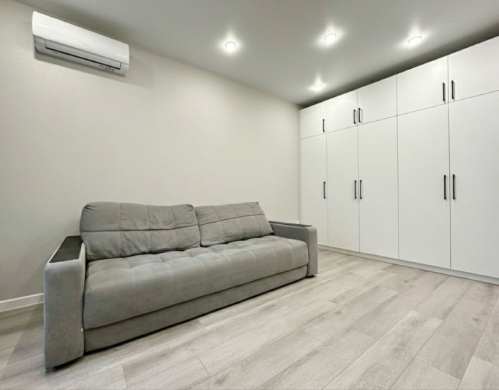 Продам 2к квартиру с ремонтом  на Левом берегу - фото 1