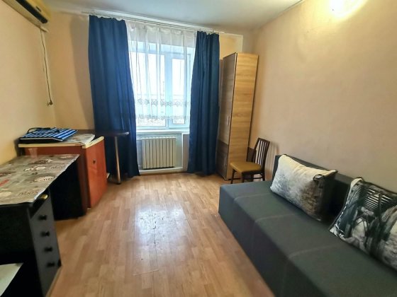 Продам 1 кім малосімейку на ж/м Перемога-6 Днепр