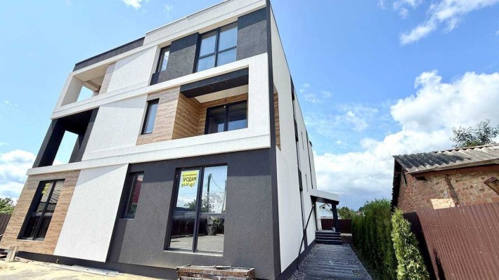 Продаж. 45 квадратів. Простора та світла. Паркомісце - фото 1