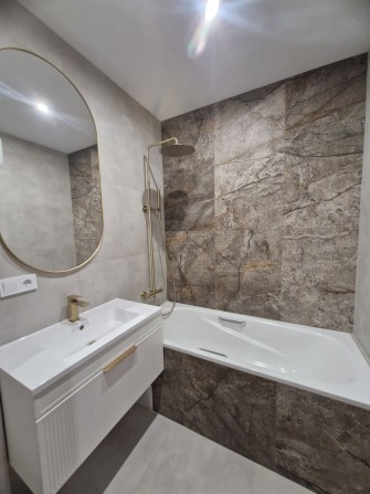 Продам 3 кім.квартиру на Поділлі - фото 1