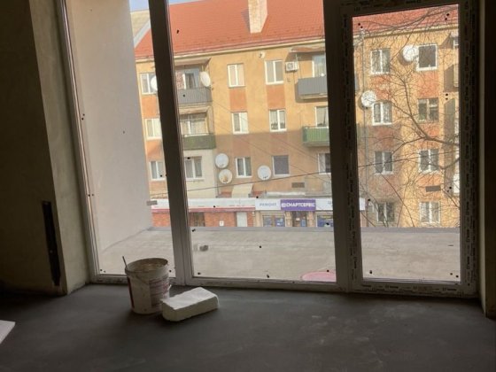 Продаються квартири у зданому будинку Ужгород