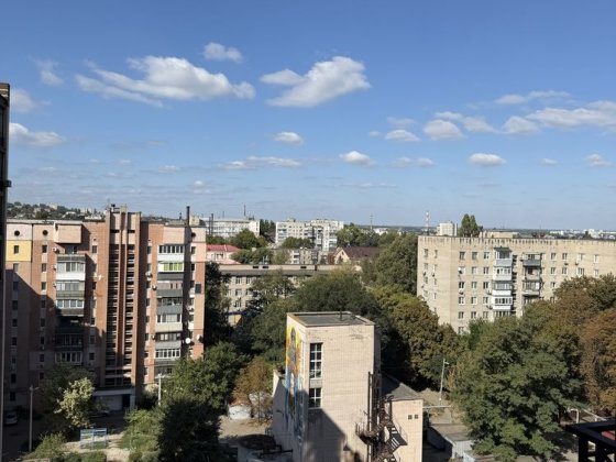 900$м2, ЖК Атлант, ГАЗ,низ Кирова  , продам 2 ком квартиру Дніпро