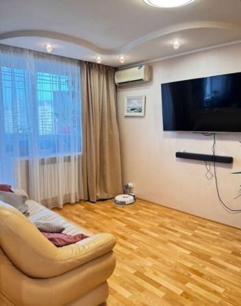 Продам 3-комн квартиру в районе Рабочая ул. - фото 1