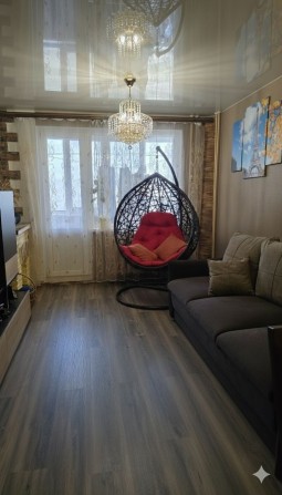 ПродАється 3 кімнатна квартира з ремонтом. р-н ПЗР - фото 1