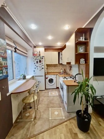 Продам 3к кв. пр. А.Поля, ул. Независимости - фото 1