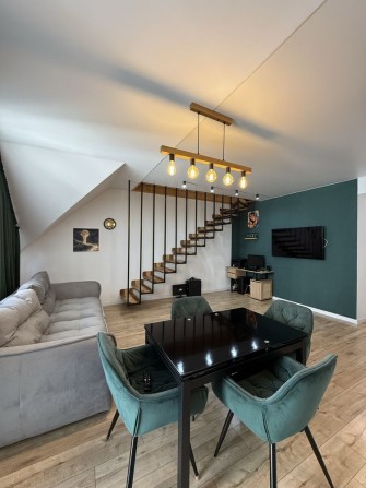 Продаж двоярусної квартири біля парку Боздош. - фото 1