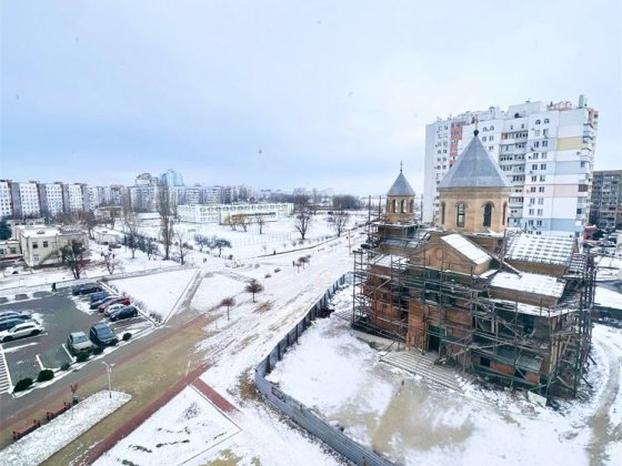 Продаж просторої 2х кімнатної квартири р-н Дніпроплаза, Митниця Черкассы