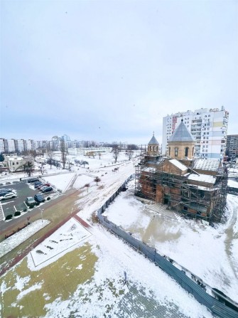 Продаж просторої 2х кімнатної квартири р-н Дніпроплаза, Митниця - фото 1