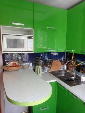 Продам 3-комн квартиру в районе Погребняка ул. - фото 1