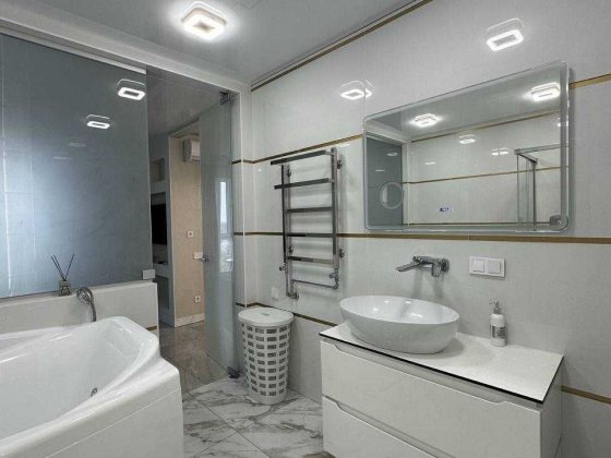 Продам 2к квартиру с ремонтом Ривер Парк Днепр