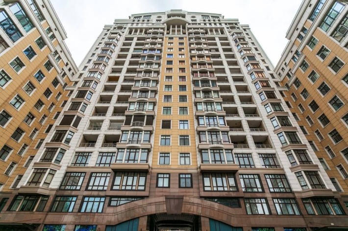 Продаж квартири Грушевського 9А (192м2). Центр - фото 1