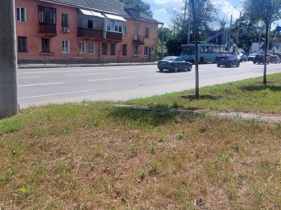 Продаж 3 кімн. квартири по вул. Героїв Чорнобиля/Ринок "Бойова"/ Чернигов