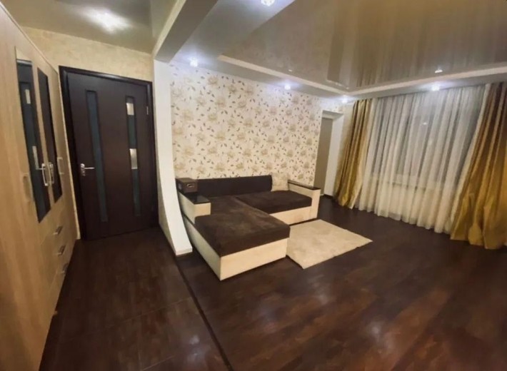 Продам 2-комн квартиру в районе Усенко ул. - фото 1