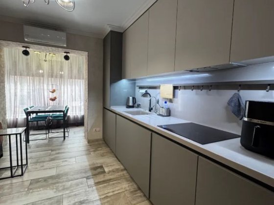 Продам 1 ком квартирувмЦентре!ЖК Жуковского! Нагорный! Дніпро