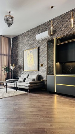 Квартира 3-кімнатна місто Черкаси тихий центр - фото 1