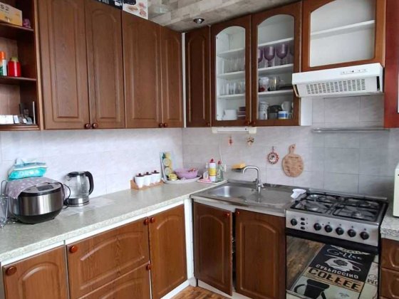 Продам  большая  90м2 3х   квартира на ул. Независимости Днепр