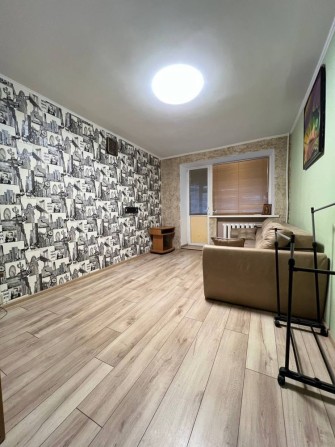 Продажа 2-к квартиры - фото 1