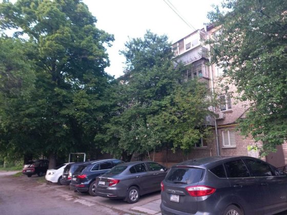 Продаж 3 -х кімнатной  квартири  вул. Новосільна БЕЗ КОМІСІІ ,ТЕРМІНОВ Днепр