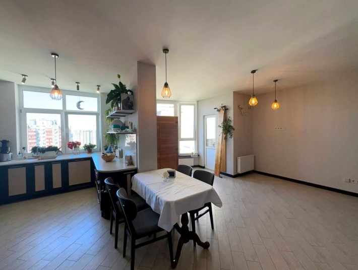 Ексклюзив! Пентхаус 190 м² 6 кімнат / Анни Ахматової 22 - фото 1