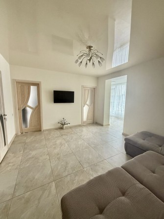 Продаж квартири ЖК Пʼятий Континент - фото 1