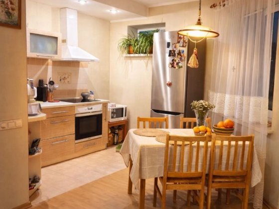 Простора 2-к квартира левобережный фрунзе караван Днепр