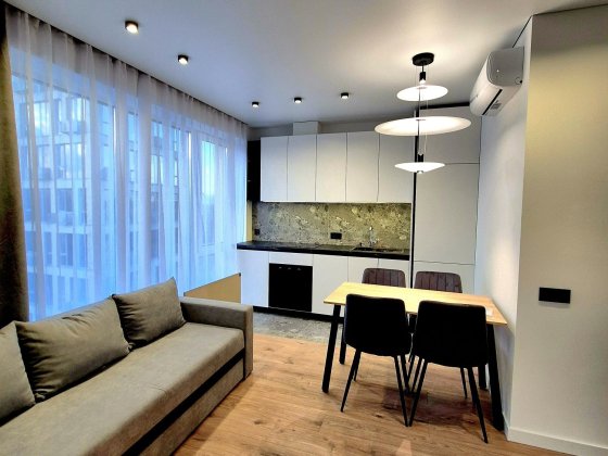 Продам 2к 49м2 жк Вертикаль Клочко-6  Холодильна ,ремонт меблі техніка Днепр