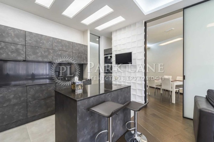 Продаж Чорновола 29а Авторський ремонт 3к 120кв 7пов Златоустівський - фото 1