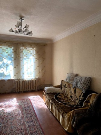 Продам 3к кв ул Караваева 46 - фото 1