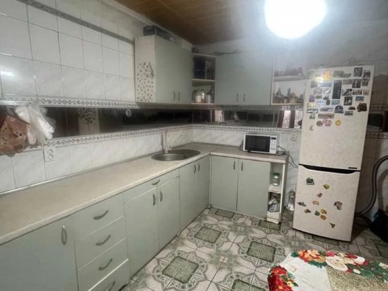 Продам без % 4.х кімнатну квартиру вул Льотна 27а Чернігів