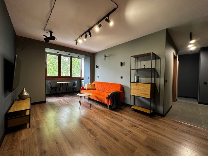 Продаж 3 кімнатної квартири з автономним опаленням - фото 1