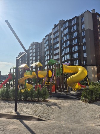 Продам квартиру в кращому комплексі міста - фото 1