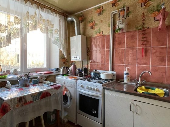 Продам 1к квартиру Рабочая Театральная Днепр