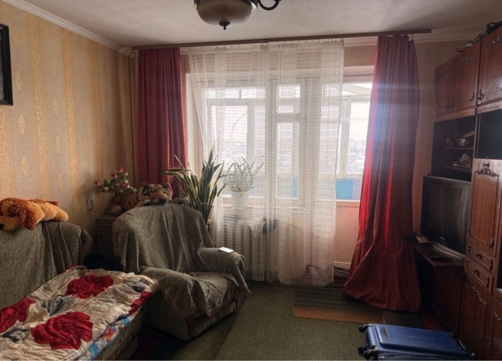 Продам 3 кімнатну квартиру - фото 1