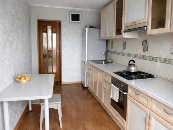 Продам 3к квартиру ж\м Победа. Можно безнал. Днепр