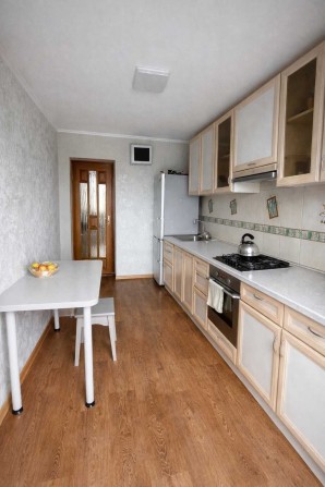 Продам 3к квартиру ж\м Победа. Можно безнал. - фото 1