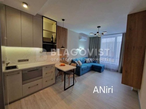 ЖК Варшавський 2 гарний новий ремонт Олеся 5а Київ